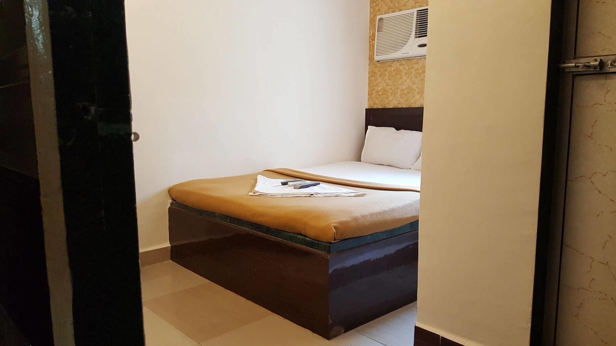 Hotel Al Mehraj Mumbai Luaran gambar